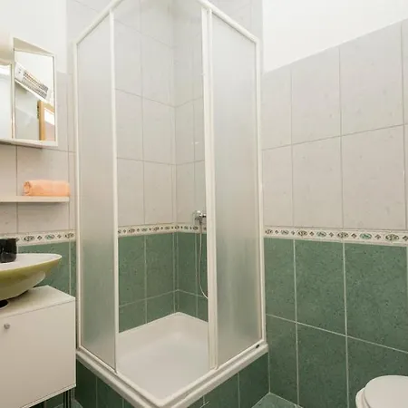 Family Jelavic House * Ravca