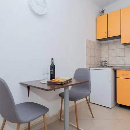 Family Jelavic House فيلة